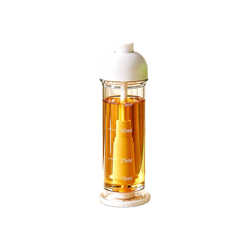π³π§ Cooking oil sprayer with a downward-facing spray
